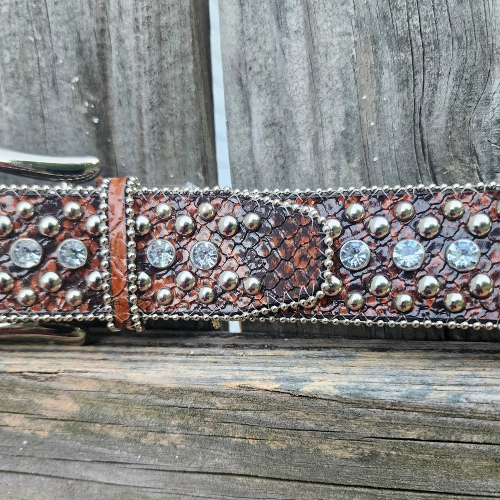 Vtg Y2K Guess Brown Snake Embossed Rhinestone Studded Western Belt Size XL 93804 - Picture 6 of 12